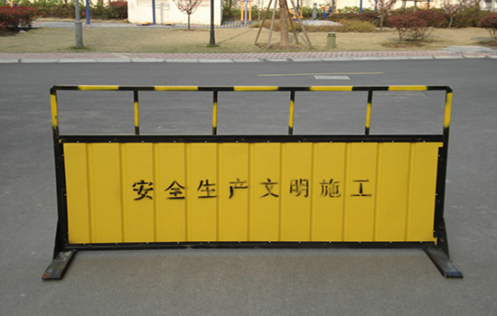 道路施工<a href=http://m.wll03.cn target=_blank class=infotextkey>圍欄</a>